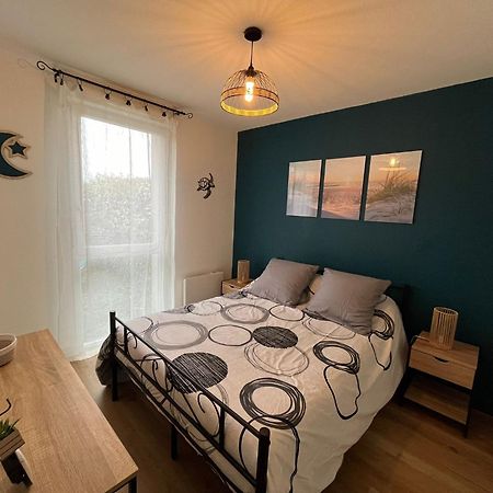 Appartement Avec Jardin A Rochefort Kültér fotó