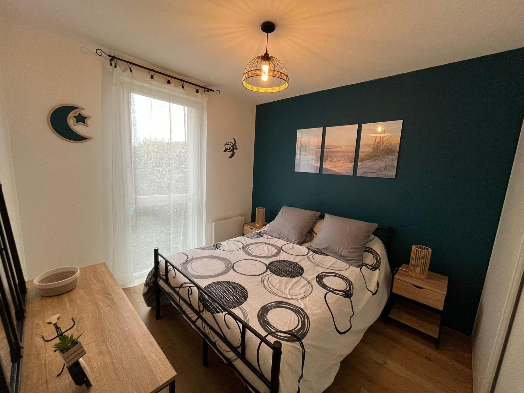 Appartement Avec Jardin A Rochefort Kültér fotó